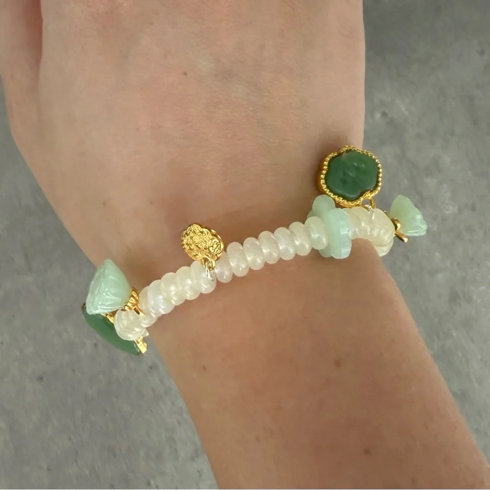 Green and Gold Asian Charm Bracelet - Picture 2 of 5
